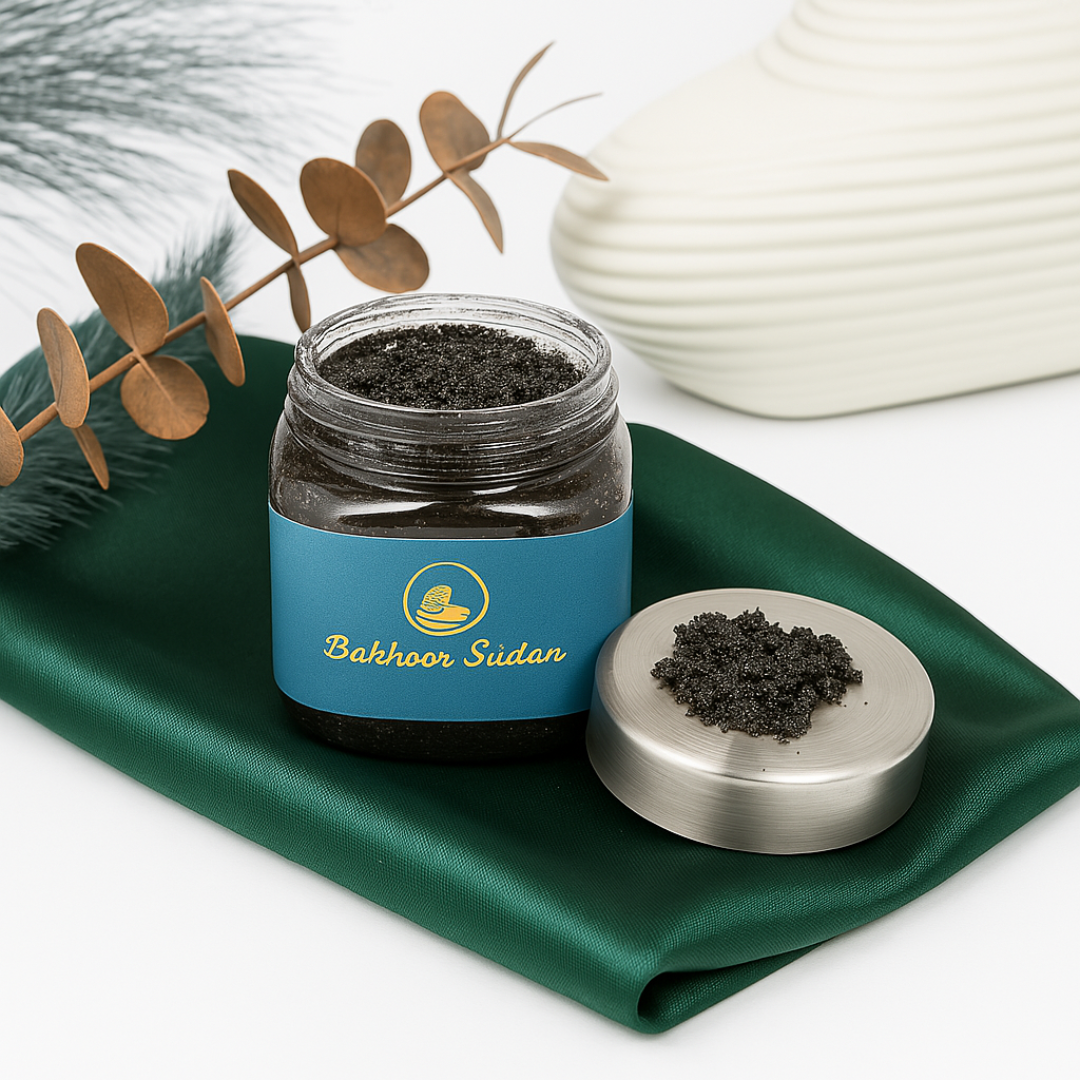 Suldaan Pressed Bakhoor – Bold Oud & Amber Incense for Masculine Energy, Hosting & Jummah | Resin-Rich Slow-Burning Blend